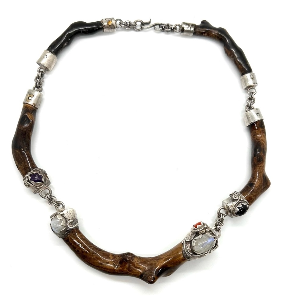 Elegant Silver and Brown Women's Necklace